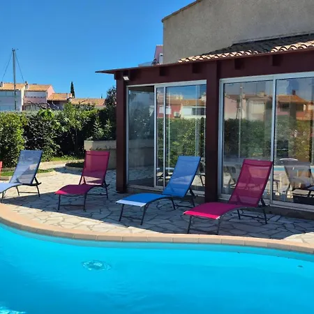 Sur L'ile Des Marinas Avec Piscine, Parking Et Ponton Prive Vila Agde