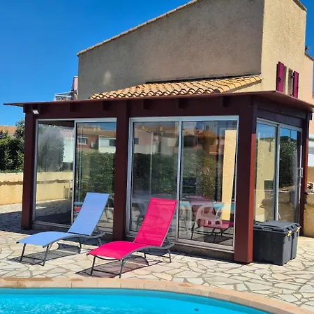 Vila Sur L'ile Des Marinas Avec Piscine, Parking Et Ponton Prive *