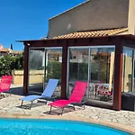 Sur L'ile Des Marinas Avec Piscine, Parking Et Ponton Privé Villa