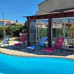 Sur L'ile Des Marinas Avec Piscine, Parking Et Ponton Privé Villa Agde