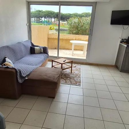 Vila Sur L'ile Des Marinas Avec Piscine, Parking Et Ponton Prive